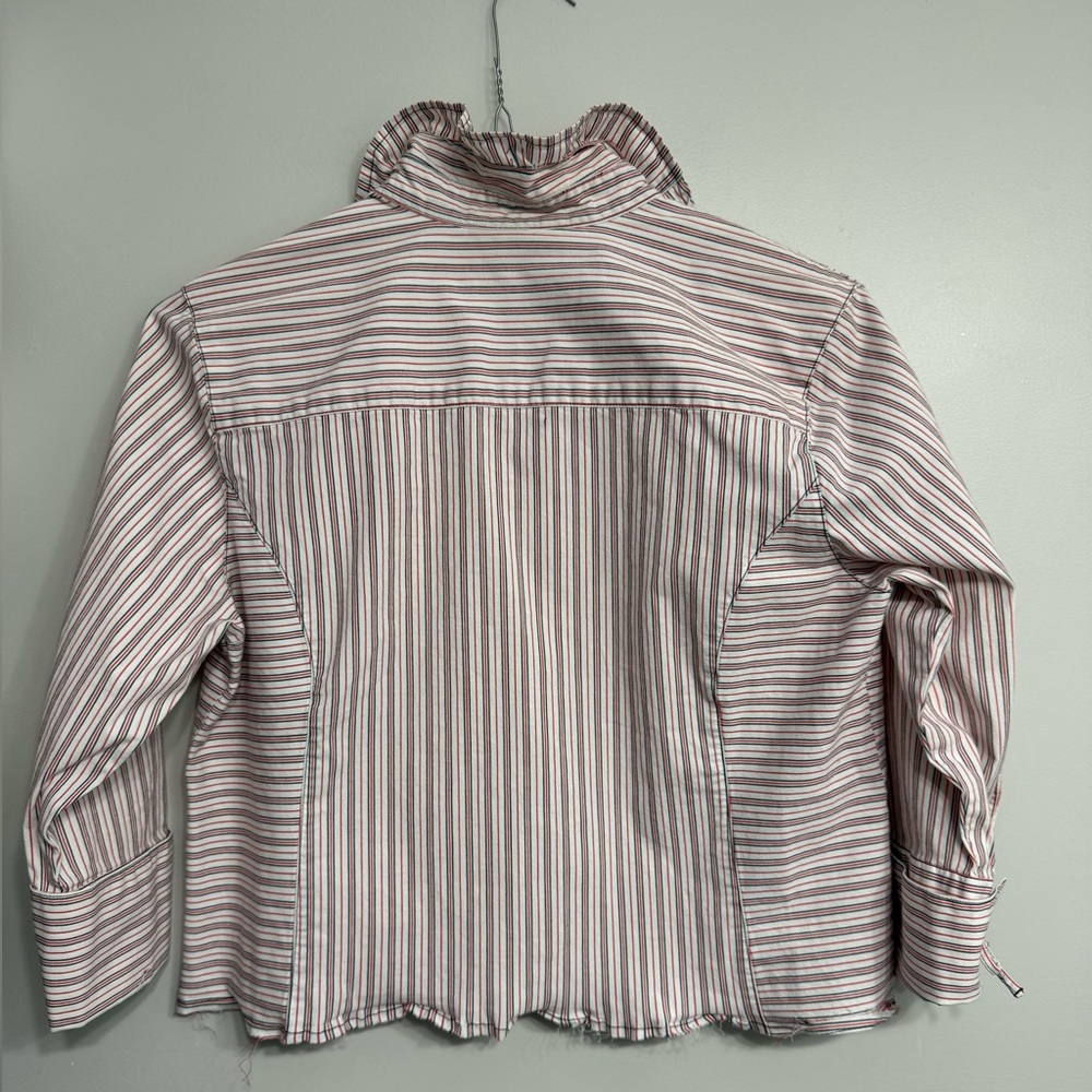 Striped Ruffle Collar Button-Down Top - Picture 4 of 6